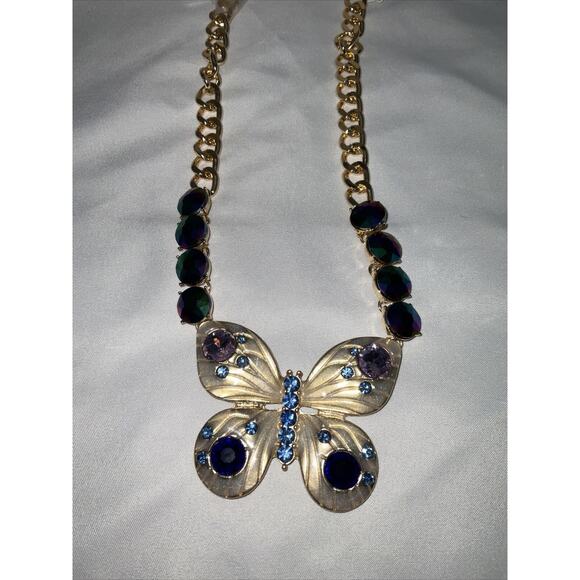 Betsey Johnson Gold Tone Blue/Purple & Iridescent Rhinestone Butterfly Necklace - Picture 8 of 8